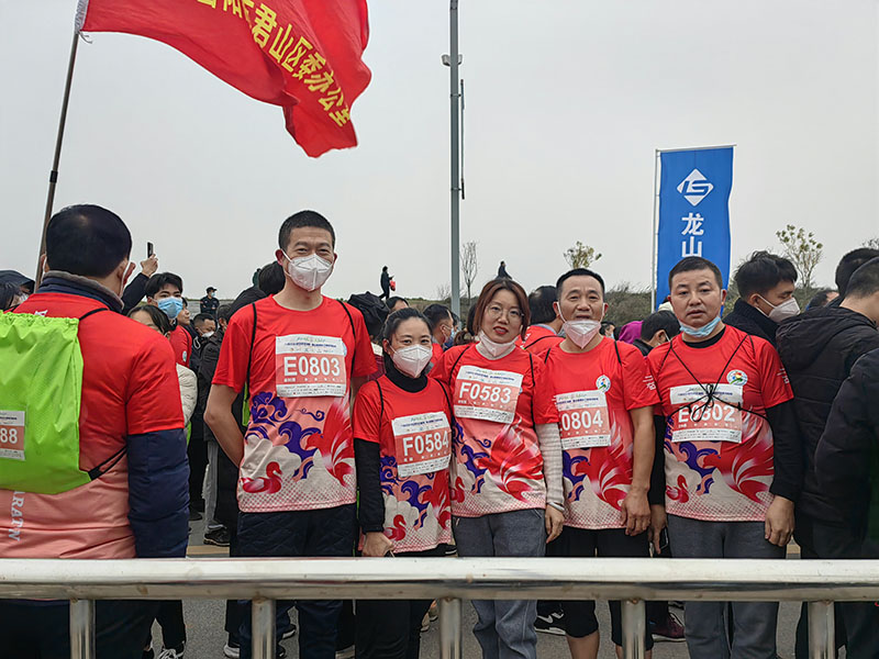 2022年麻豆AV传媒蜜桃天美传媒参加岳阳马拉松赛